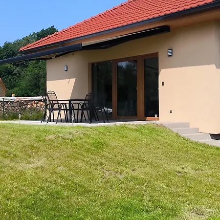 U Bezedne Apartment Velky Osek